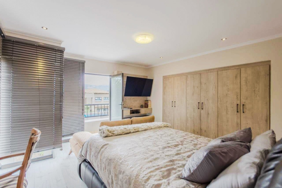 4 Bedroom Property for Sale in Xanadu Eco Park North West